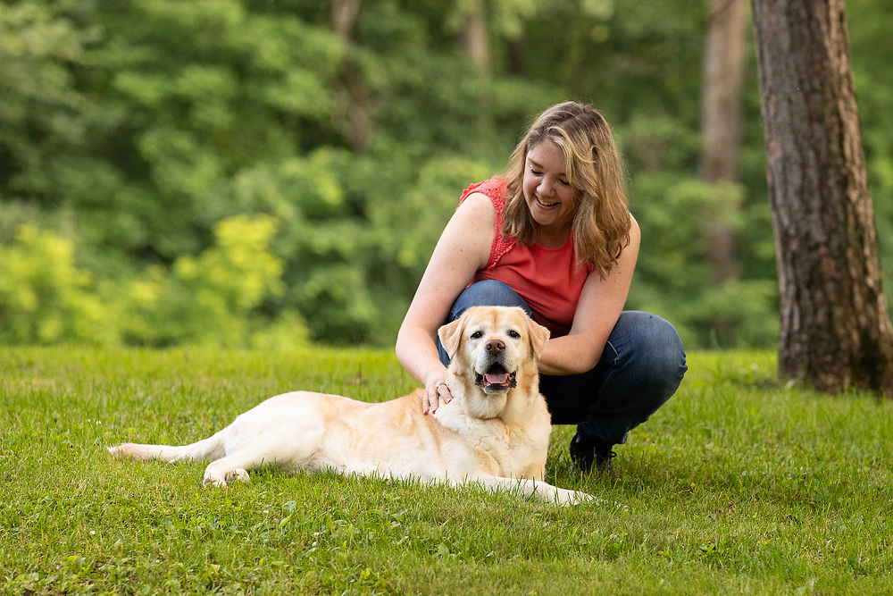 Carrie Founder Groom at Home